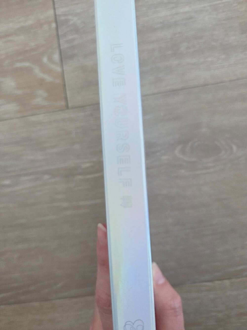 BTS Love Yourself - Answer L version - Picture 7 of 7